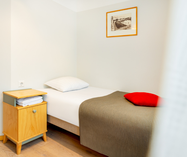Hotell Tartu Standard ühekohaline tuba - kompaktne üksikisiku tuba hotellis Tartus