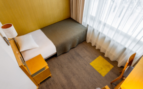 Hotell Tartu Standard ühekohaline tuba linnuperspektiivist - hotellituba Tartu kesklinnas